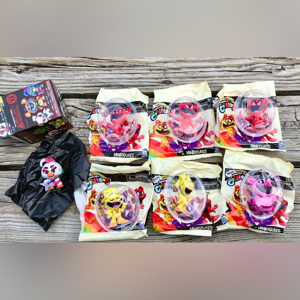 Lot POPPY PLAYTIME Critters Mini Figures Duplicates & Five Nights at Freddys Toy
